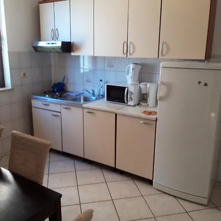 In With Sea View, Terrace, Air Conditioning, Wi-fi *