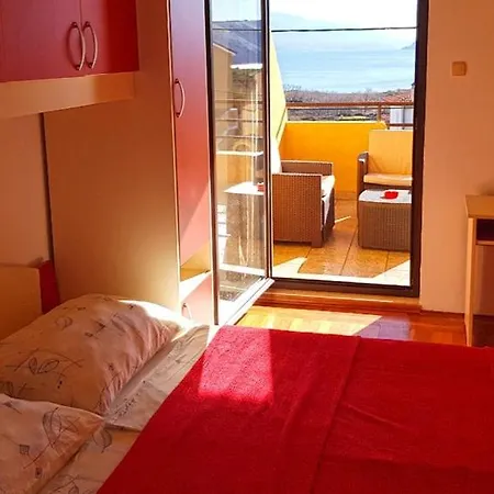 In With Sea View, Terrace, Air Conditioning, Wi-fi * Lopar