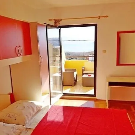 In With Sea View, Terrace, Air Conditioning, Wi-fi * Lopar